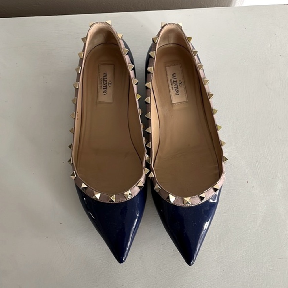 Valentino Garavani Rockstud Flats - BLUE SIZE 38.5 (MISSING A STUD)
